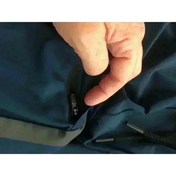 Under Armor Shorts Sz L***NOT AVAILABLE*** - Picture 3 of 4